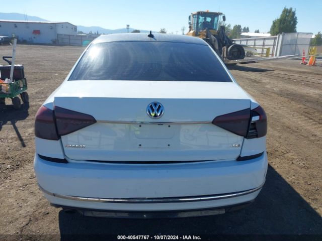 1VWDT7A30HC084709 Volkswagen Passat 1.8t R-line