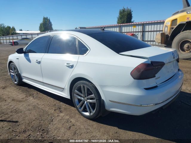 1VWDT7A30HC084709 Volkswagen Passat 1.8t R-line