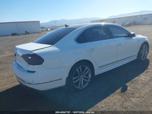 1VWDT7A30HC084709 Volkswagen Passat 1.8t R-line