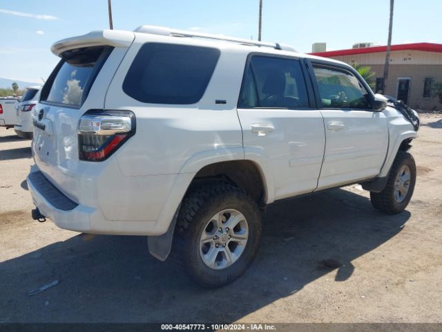 JTEBU5JRXH5432113 Toyota 4RUNNER SR5