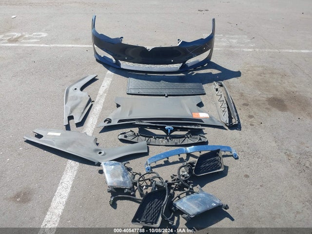 Tesla Model S 60/70/75/85 2016 5YJSA1E10GF152692 Image 12