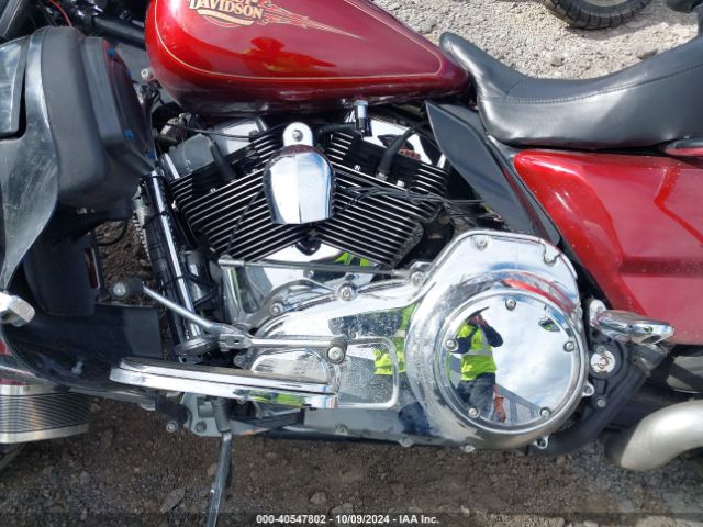 2010 HARLEY-DAVIDSON FLHTC 1HD1FF418AB667170 Photo 8