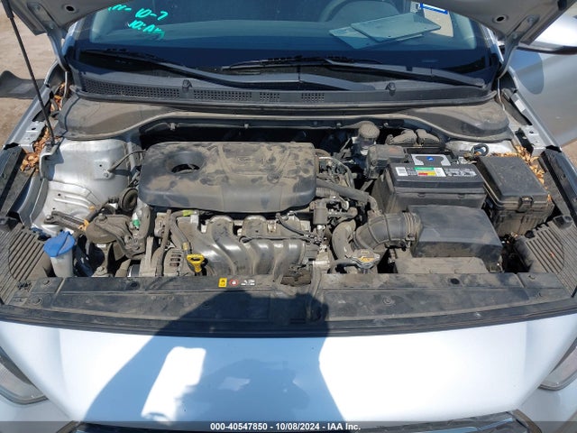 Hyundai ACCENT SE 2019 3KPC24A30KE063911 Image 10