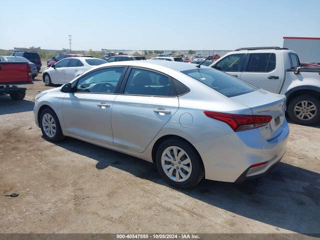 Hyundai ACCENT SE 2019 3KPC24A30KE063911 Image 3