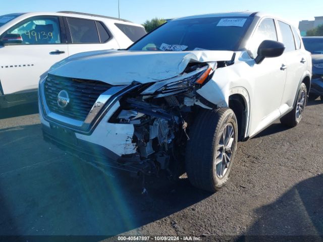JN8AT3AA9MW009517 Nissan Rogue S Fwd