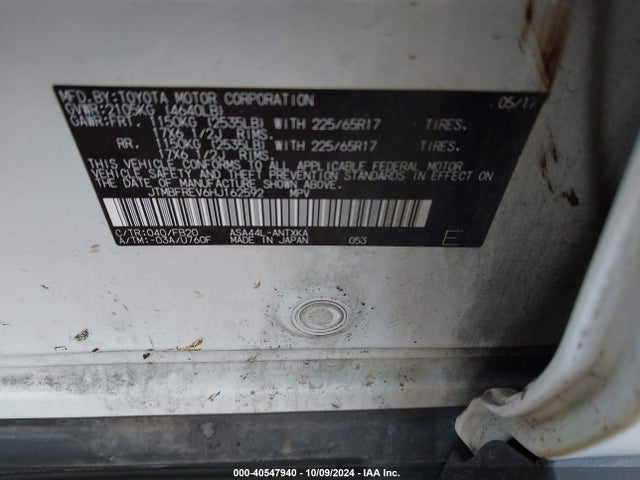Toyota RAV4 LE 2017 JTMBFREV6HJ162592 Image 9