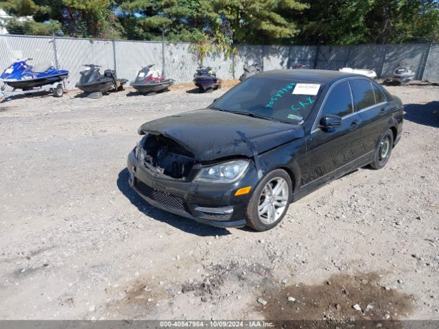WDDGF8AB1ER321128 Mercedes-Benz C 300 Luxury 4matic/sport 4matic