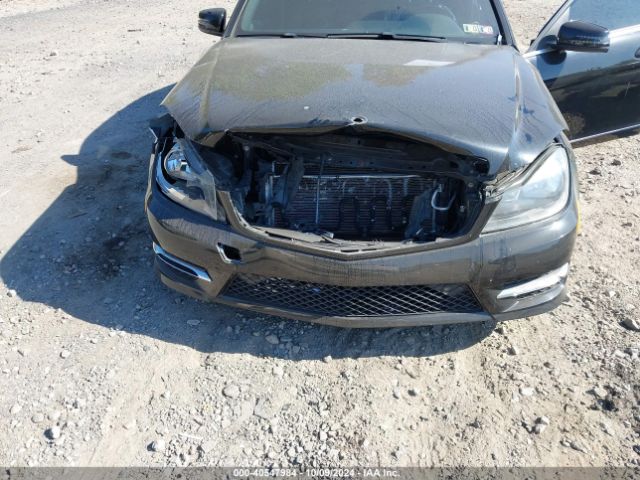 WDDGF8AB1ER321128 Mercedes-Benz C 300 Luxury 4matic/sport 4matic