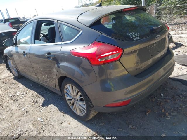 1FADP3N27GL262038 Ford Focus Titanium