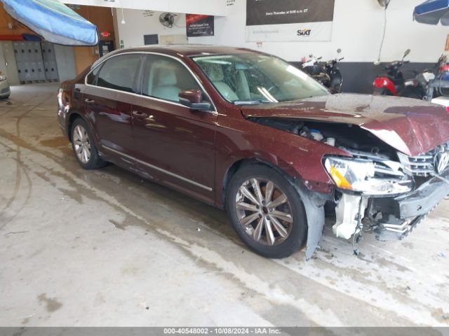 2013 VOLKSWAGEN PASSAT 1VWCH7A37DC040472