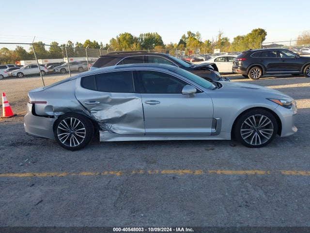 KIA Stinger Premium 2018 KNAE25LAXJ6017580 Image 13