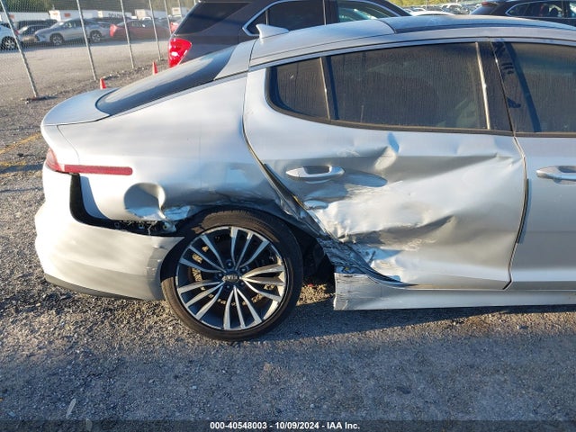 KIA Stinger Premium 2018 KNAE25LAXJ6017580 Image 6