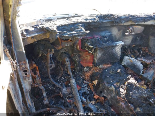 1C4RJFCTXHC751310 Jeep Grand Cherokee Overland 4x4