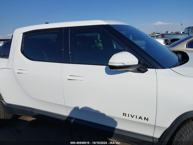 Rivian R1t Launch Edition 2022 7FCTGAAL3NN003650 Image 14