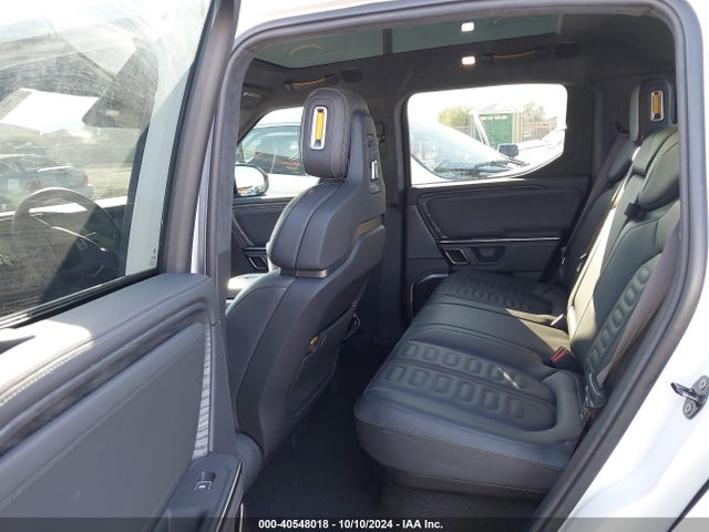 Rivian R1t Launch Edition 2022 7FCTGAAL3NN003650 Image 8