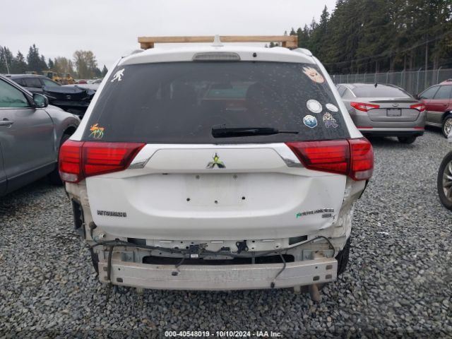JA4AD3A31HZ057490 Mitsubishi Outlander Sel