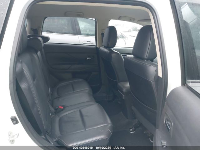 JA4AD3A31HZ057490 Mitsubishi Outlander Sel