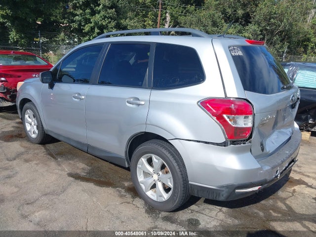 Subaru Forester 2.5i Premium 2015 JF2SJADC9FH474539 Image 3