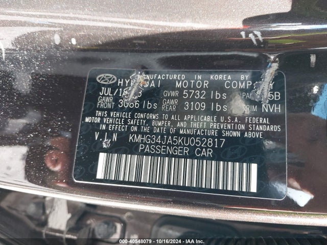 Genesis G90 3.3t Premium 2019 KMHG34JA5KU052817 Image 9