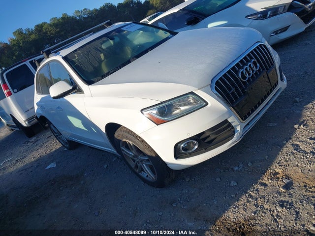 Audi Q5 2.0t Premium 2017 WA1C2AFP7HA093052 Image 1