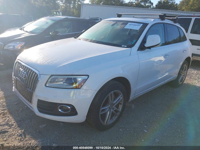Audi Q5 2.0t Premium 2017 WA1C2AFP7HA093052 Image 14