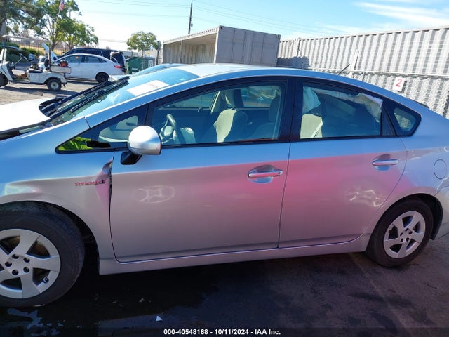 Toyota Prius Two 2015 JTDKN3DU2F1931675 Image 15