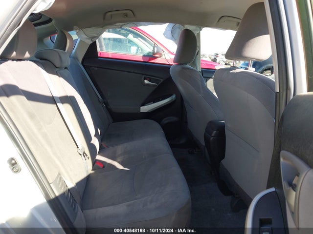 Toyota Prius Two 2015 JTDKN3DU2F1931675 Image 8