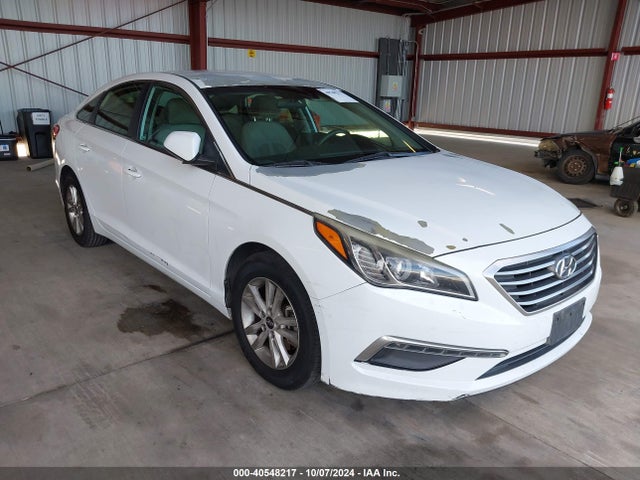 Hyundai SONATA SE 2015 5NPE24AF4FH004798 Image 1