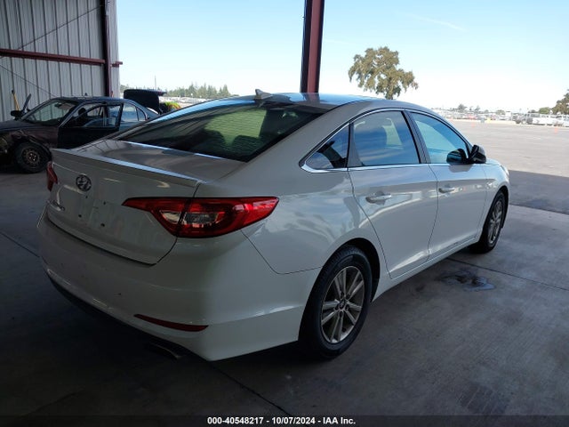 Hyundai SONATA SE 2015 5NPE24AF4FH004798 Image 4