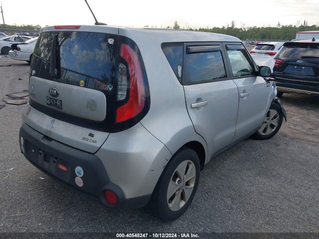 KIA Soul 2015 KNDJN2A29F7779769 Image 4