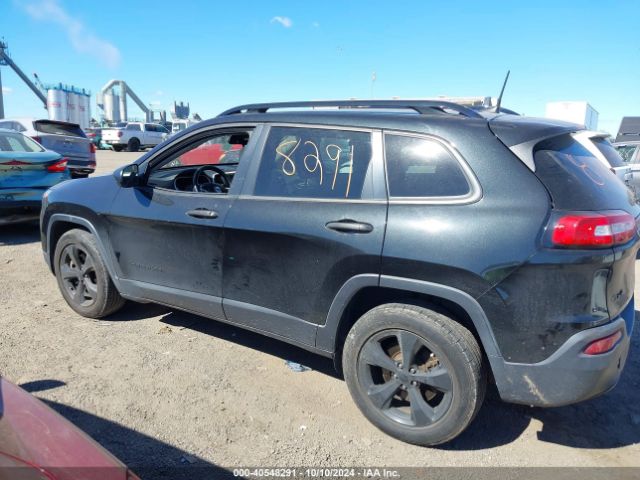 1C4PJMAB4GW366392 Jeep Cherokee Altitude
