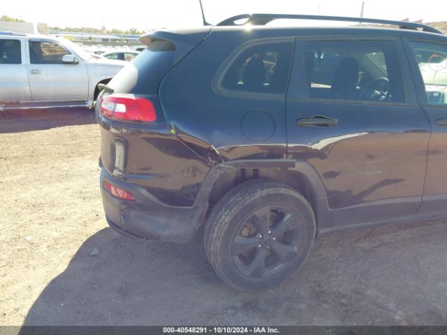 1C4PJMAB4GW366392 Jeep Cherokee Altitude