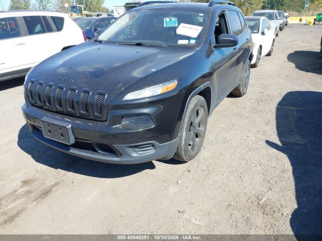 1C4PJMAB4GW366392 Jeep Cherokee Altitude
