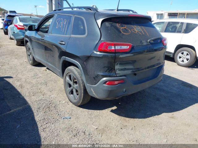 1C4PJMAB4GW366392 Jeep Cherokee Altitude