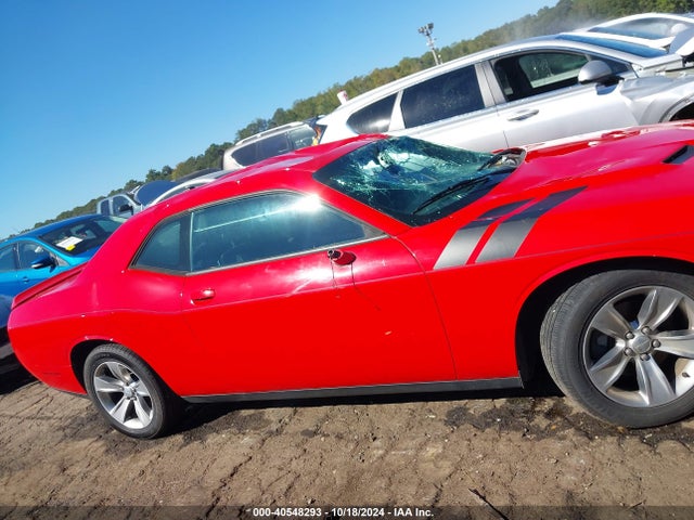 Dodge Challenger Sxt 2018 2C3CDZAG7JH327711 Image 13