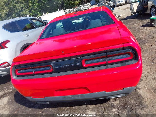 Dodge Challenger Sxt 2018 2C3CDZAG7JH327711 Image 16