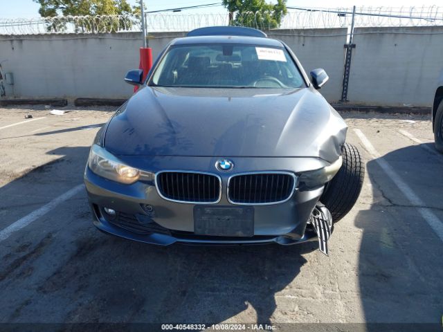 WBA3B1G58FNT01736 BMW 320i