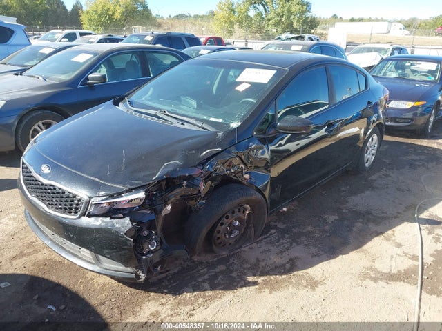 KIA FORTE LX 2017 3KPFK4A77HE100929 Image 2