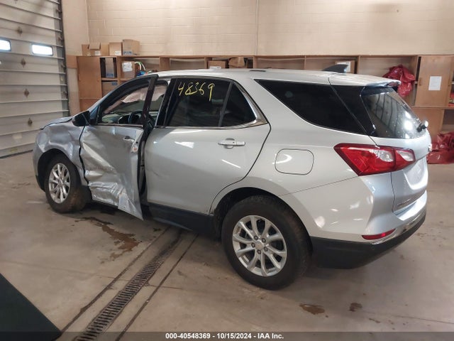 Chevrolet EQUINOX LT 2018 2GNAXSEV1J6149114 Image 3