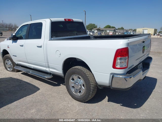 3C6UR5DL9NG248234 RAM 2500 Big Horn  4x4 6'4 Box