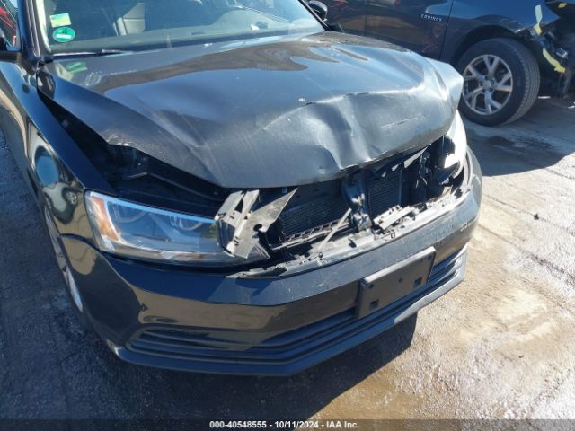 3VWLA7AJ1FM406611 Volkswagen Jetta 2.0l Tdi Se