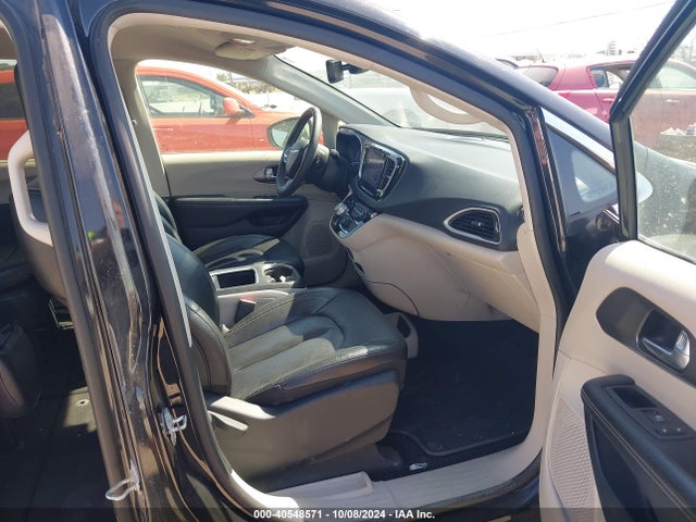 2C4RC1BG6NR178846 Chrysler Pacifica Touring L