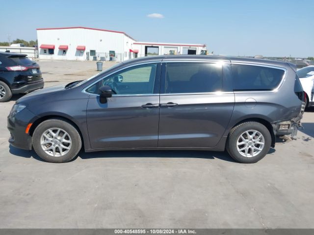 2C4RC1CG1NR229880 Chrysler Voyager Lx