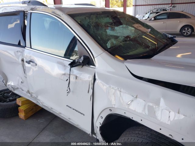 1GKKNKL4XNZ156686 GMC Acadia Fwd Sle