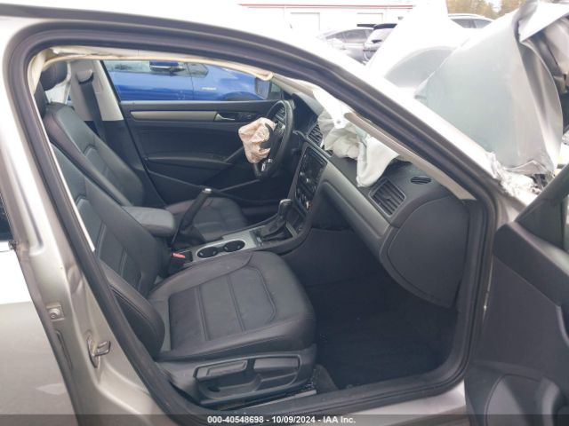 1VWBN7A30EC094797 Volkswagen Passat 2.0l Tdi Se