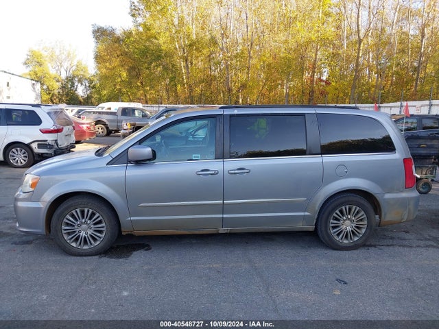 2C4RC1CG5ER118345 Chrysler Town & Country Touring-l