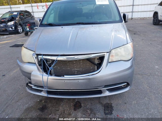 2C4RC1CG5ER118345 Chrysler Town & Country Touring-l