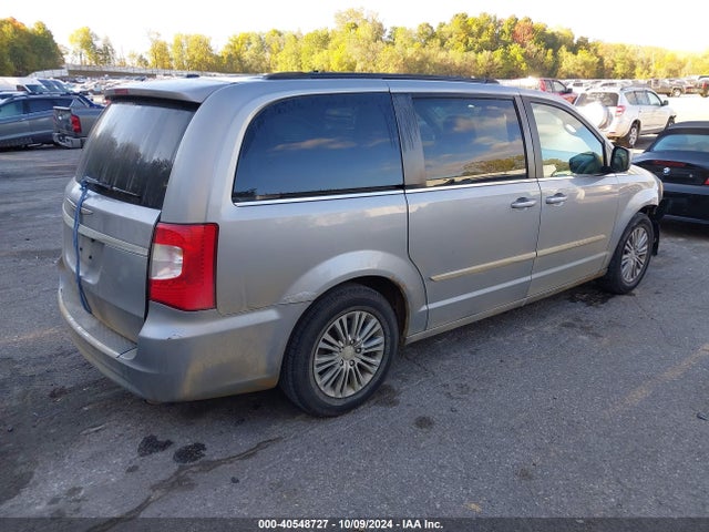 2C4RC1CG5ER118345 Chrysler Town & Country Touring-l