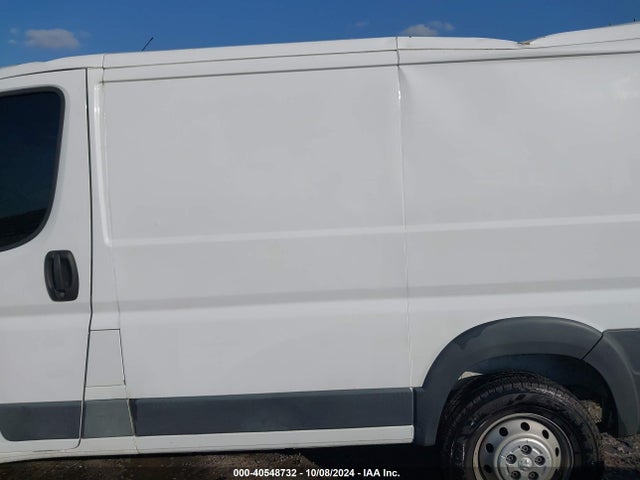 3C6TRVNG0JE155671 RAM Promaster 1500 Low Roof 118 Wb