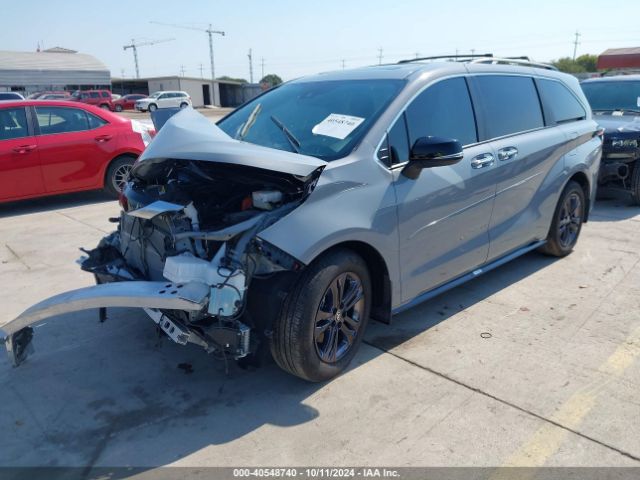 5TDCSKFC1RS131940 Toyota Sienna Xse